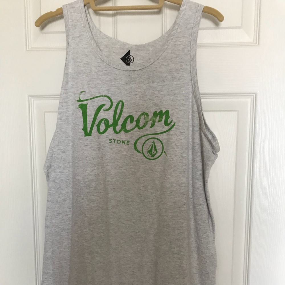 Men’s Volcom tank